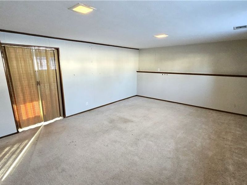 5949 White Pine Drive, Bedford Heights, OH 44146 Photo 10