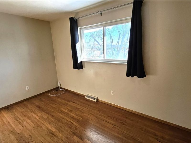 5949 White Pine Drive, Bedford Heights, OH 44146 Photo 12