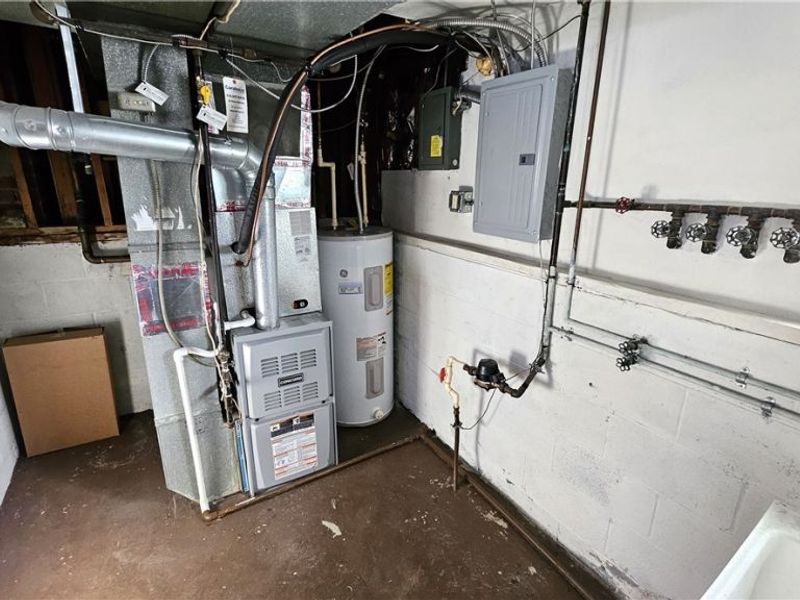 5949 White Pine Drive, Bedford Heights, OH 44146 Photo 18