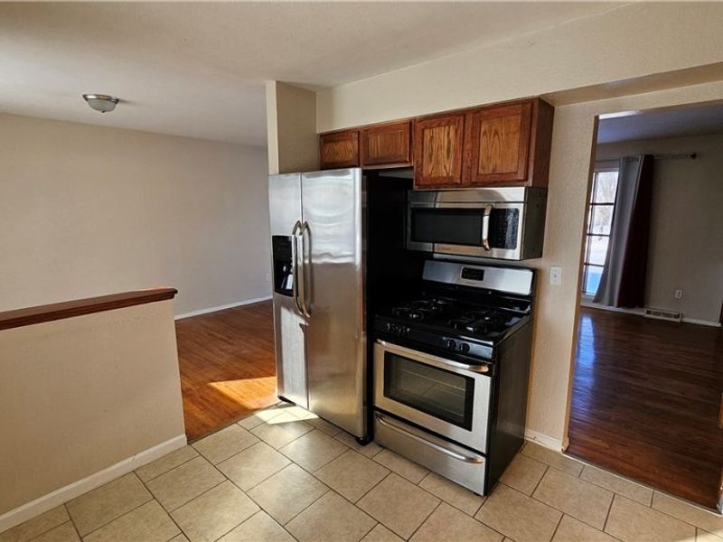 5949 White Pine Drive, Bedford Heights, OH 44146 Photo 7