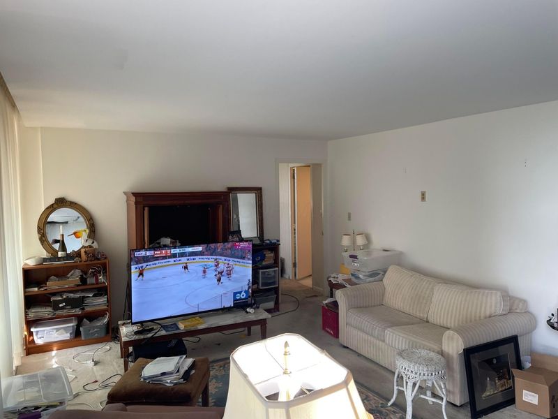 1000 Urlin Avenue, Unit 1402, Columbus, OH 43212 Photo 4