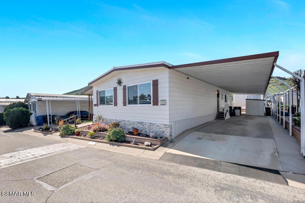 68 La Palma, Newbury Park, CA 91320 Main Photo