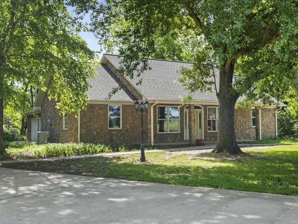 645 Drye Rd., Biscoe, AR 72017