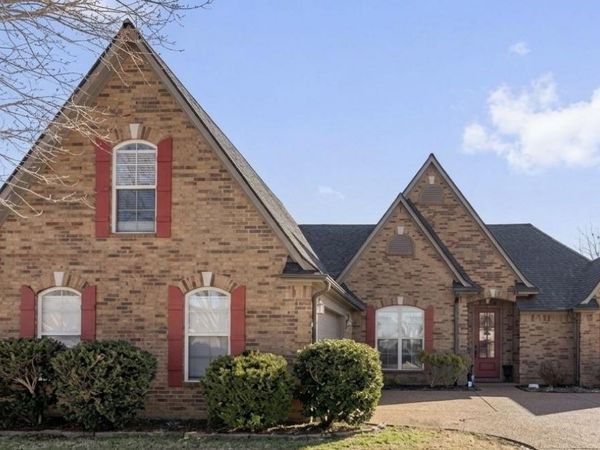 495 HEDGE ROSE BLVD, Somerville, TN 38068