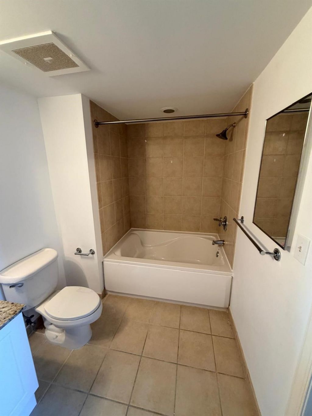 19501 W Country Club Drive, Unit 1814, Aventura, FL 33180 Photo