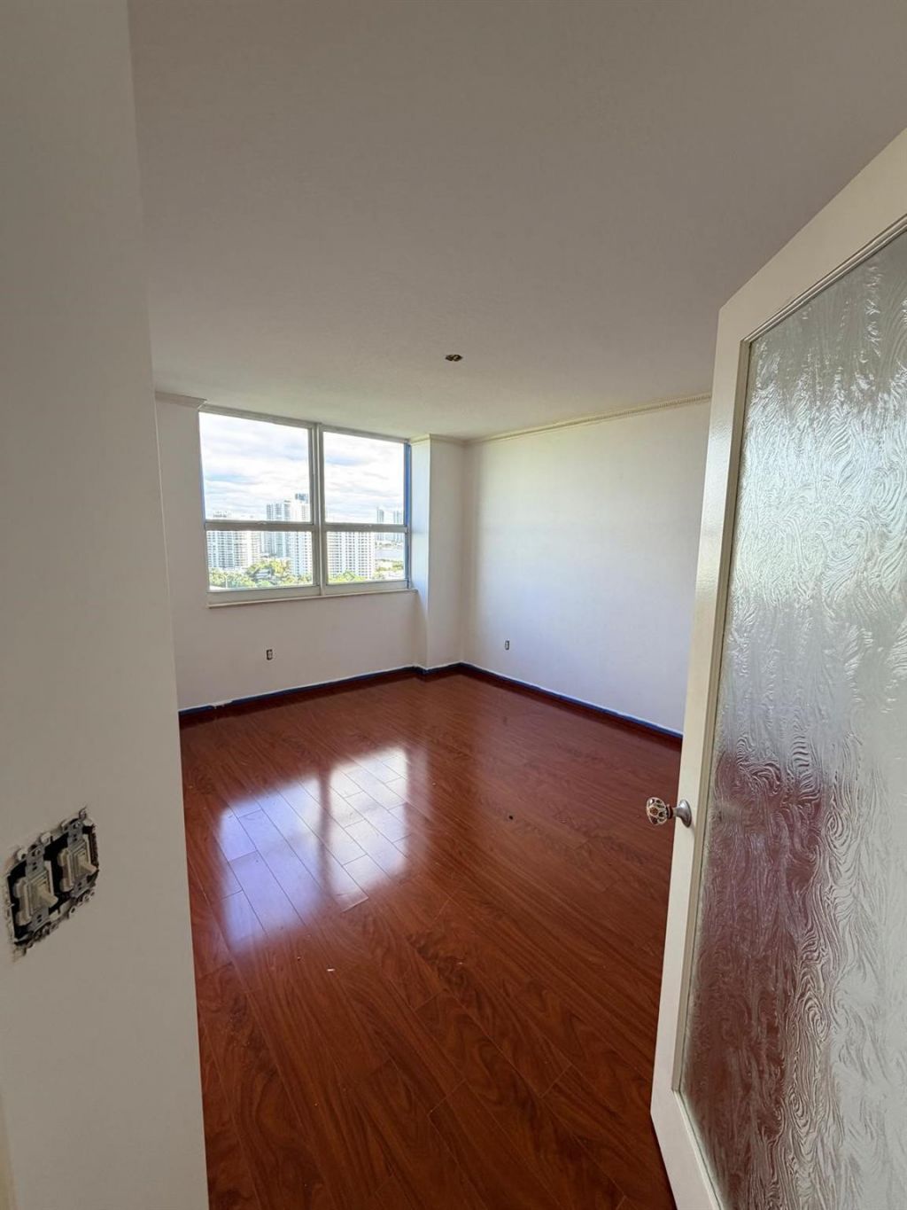 19501 W Country Club Drive, Unit 1814, Aventura, FL 33180 Photo