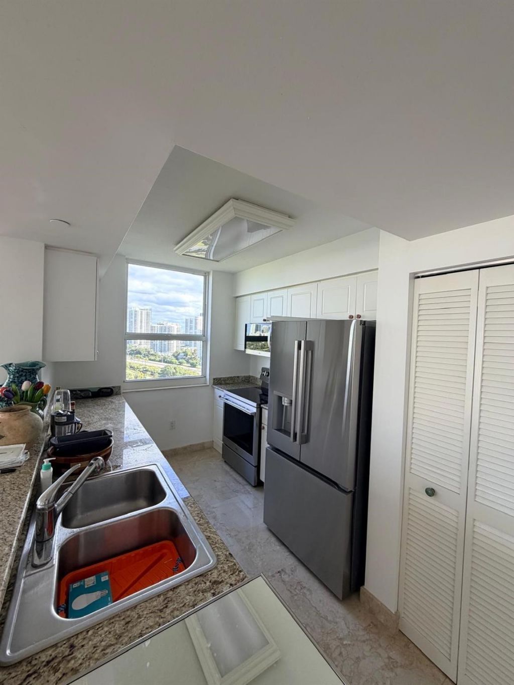 19501 W Country Club Drive, Unit 1814, Aventura, FL 33180 Photo