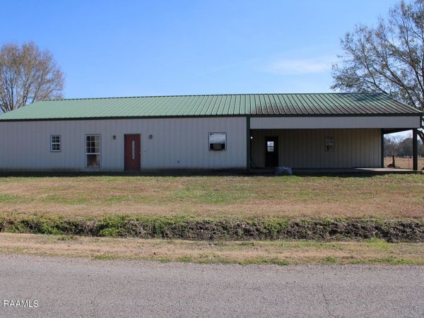 1065 Harry Huval Road, Breaux Bridge, LA 70517