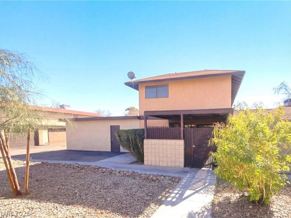 5097 Village Drive, Las Vegas, NV 89142