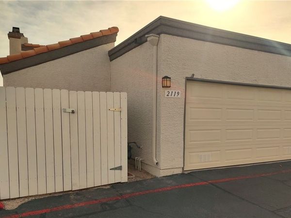2119 Pebble Creek Lane , Laughlin, NV 89029