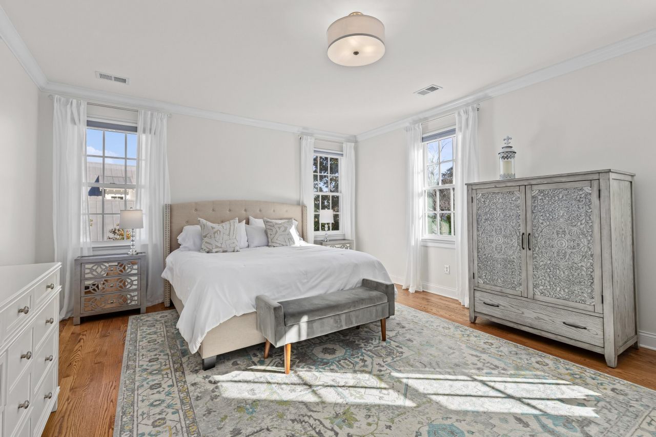 215 Ferryman Lane Photo 33