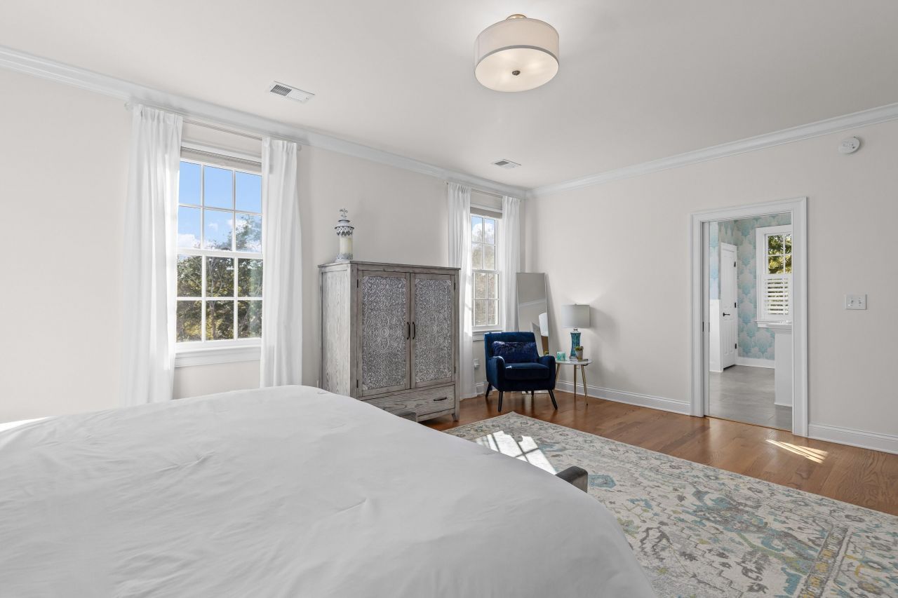 215 Ferryman Lane Photo 35