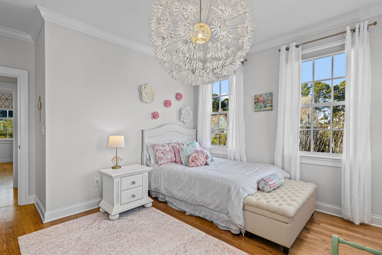 215 Ferryman Lane Photo 41