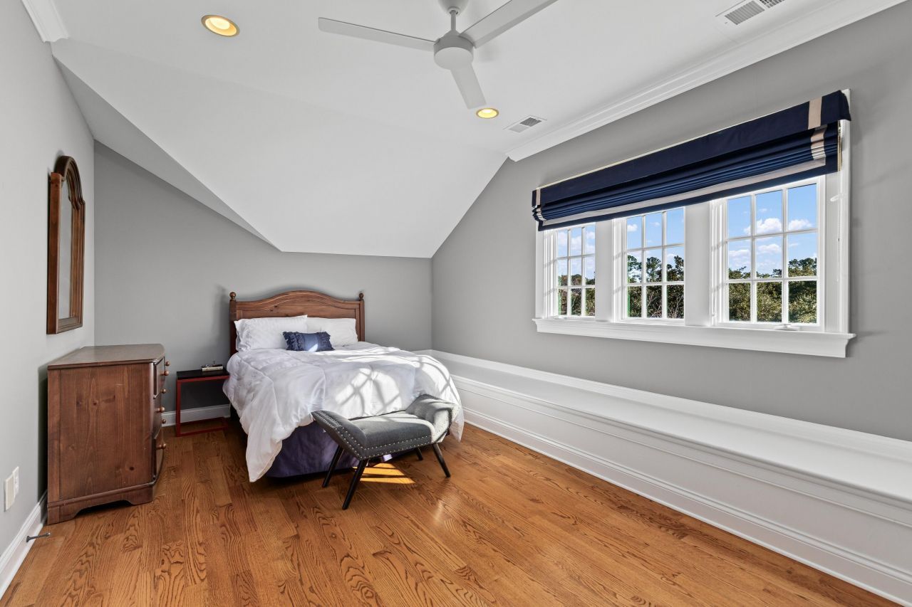 215 Ferryman Lane Photo 49