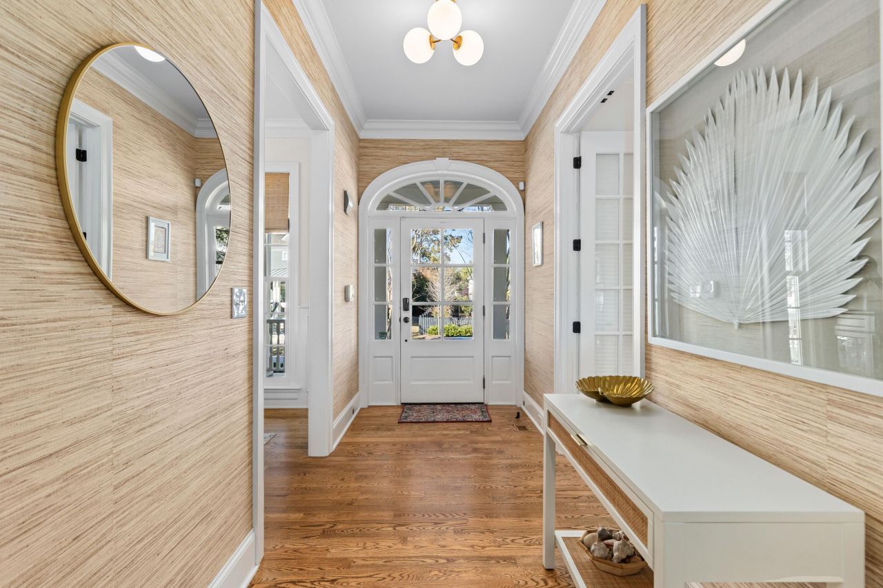 215 Ferryman Lane Photo 5