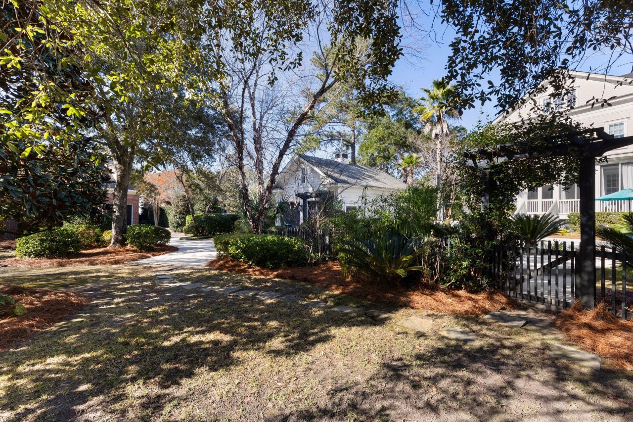 215 Ferryman Lane Photo 54