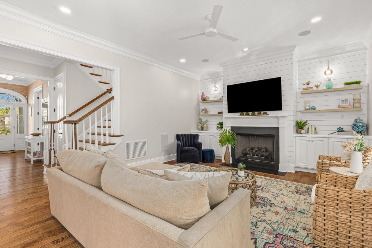 215 Ferryman Lane Photo 8