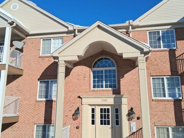 3383 Emerald Lakes Drive, Unit 3D, Green Twp, OH 45211