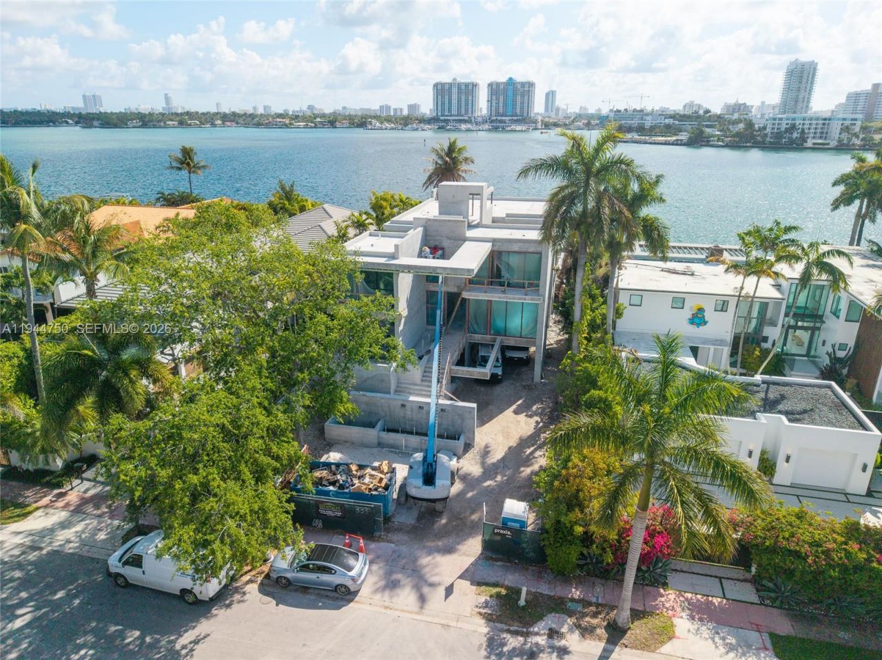 333 E Rivo Alto Dr , Miami Beach, FL 33139 Photo