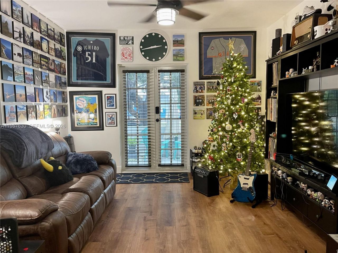 2463 Pine Tree Dr, Unit 4, Miami Beach, FL 33140 Photo