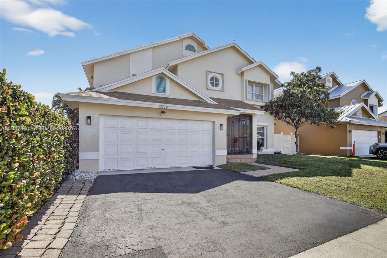 9710 SW 9th Ct, Pembroke Pines, FL 33025 Photo