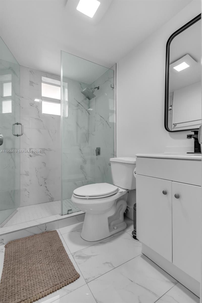 1650 S Le Jeune Rd , Unit 105, Coral Gables, FL 33134 Photo