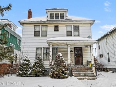 193 Massachusetts Street, Highland Park, MI 48203