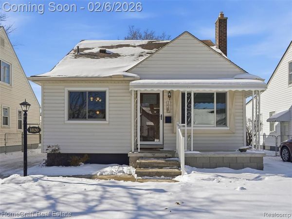 1820 Geneva Street, Dearborn, MI 48124