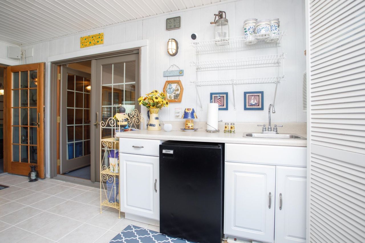 1606 Hillside Dr. S Photo 28