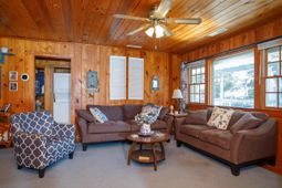 1606 Hillside Dr. S photo 4