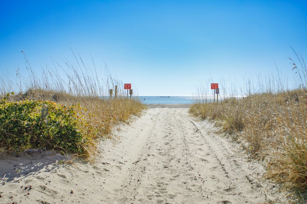 1606 Hillside Dr. S Photo 33