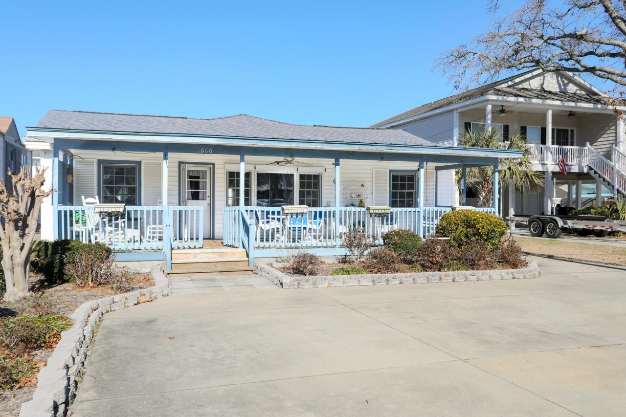 1606 Hillside Dr. S Photo 34