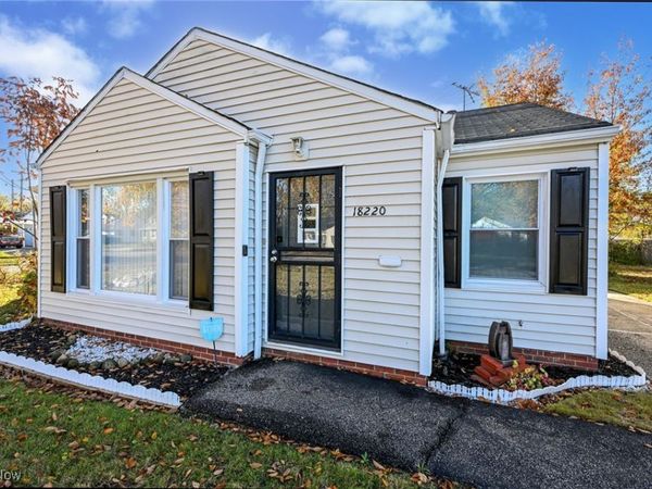 18220 Invermere Avenue, Cleveland, OH 44128