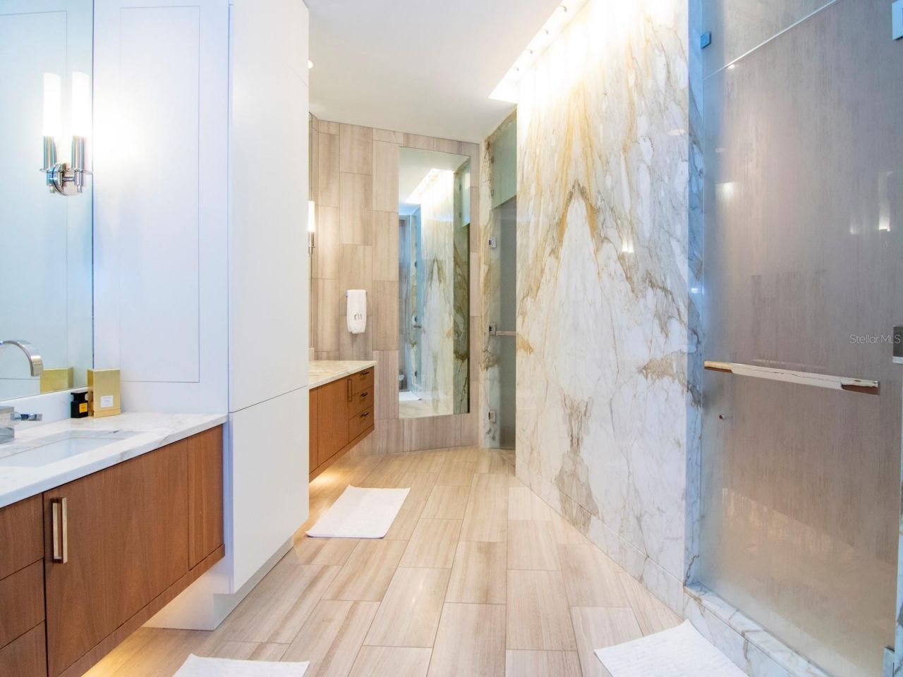 450 Knights Run Avenue, Unit 2102, Tampa, FL 33602 Photo