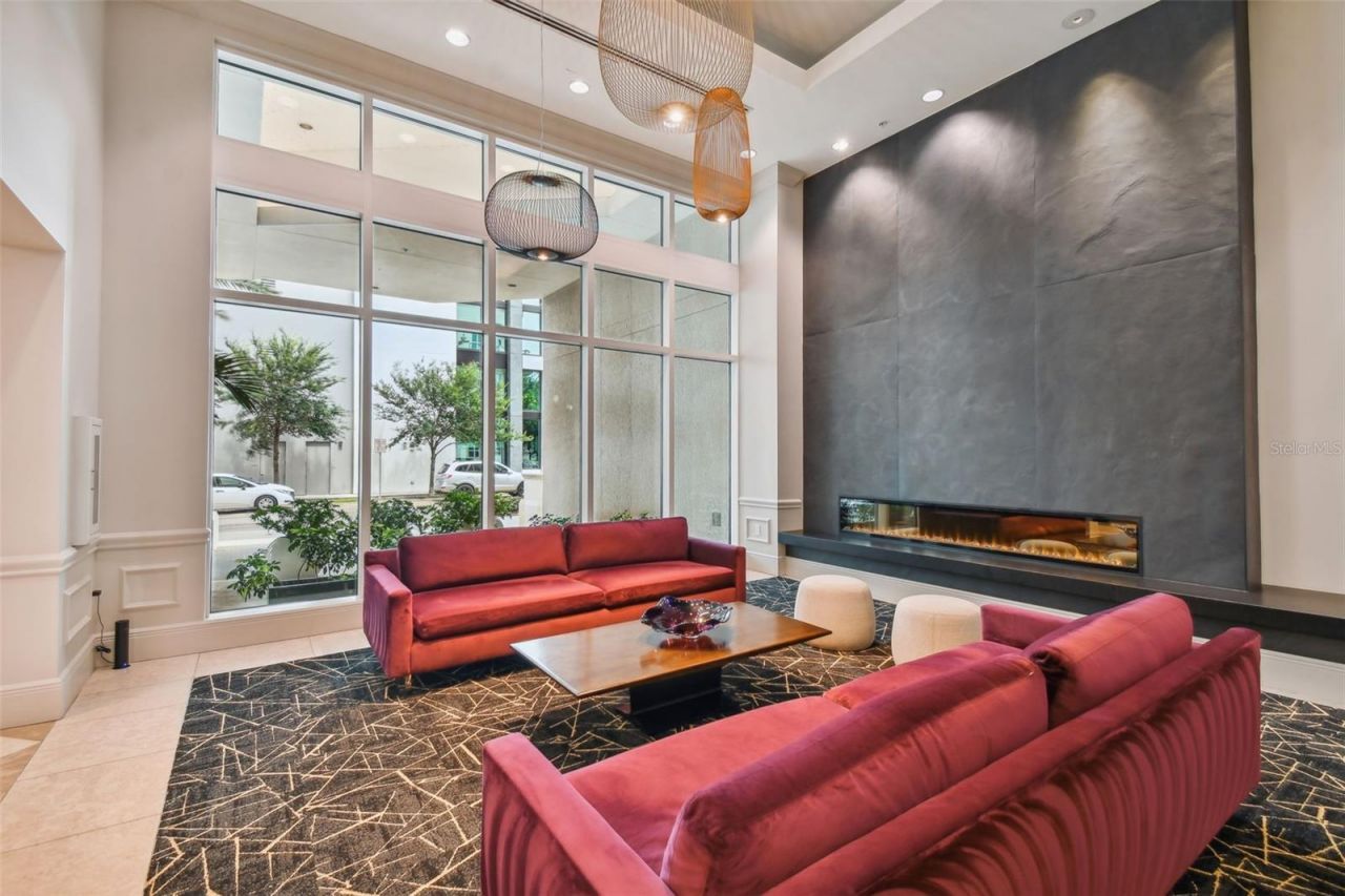 450 Knights Run Avenue, Unit 2102, Tampa, FL 33602 Photo