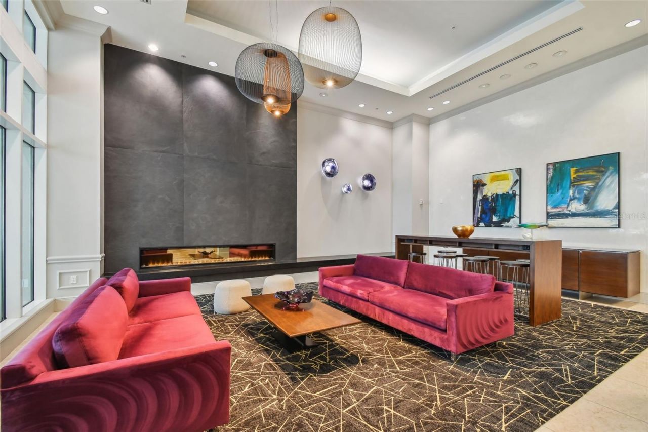 450 Knights Run Avenue, Unit 2102, Tampa, FL 33602 Photo