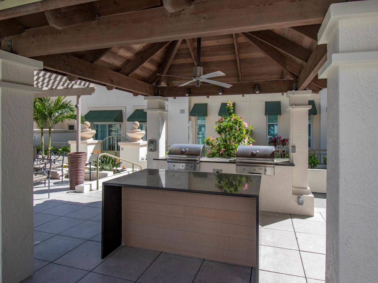 450 Knights Run Avenue, Unit 2102, Tampa, FL 33602 Photo