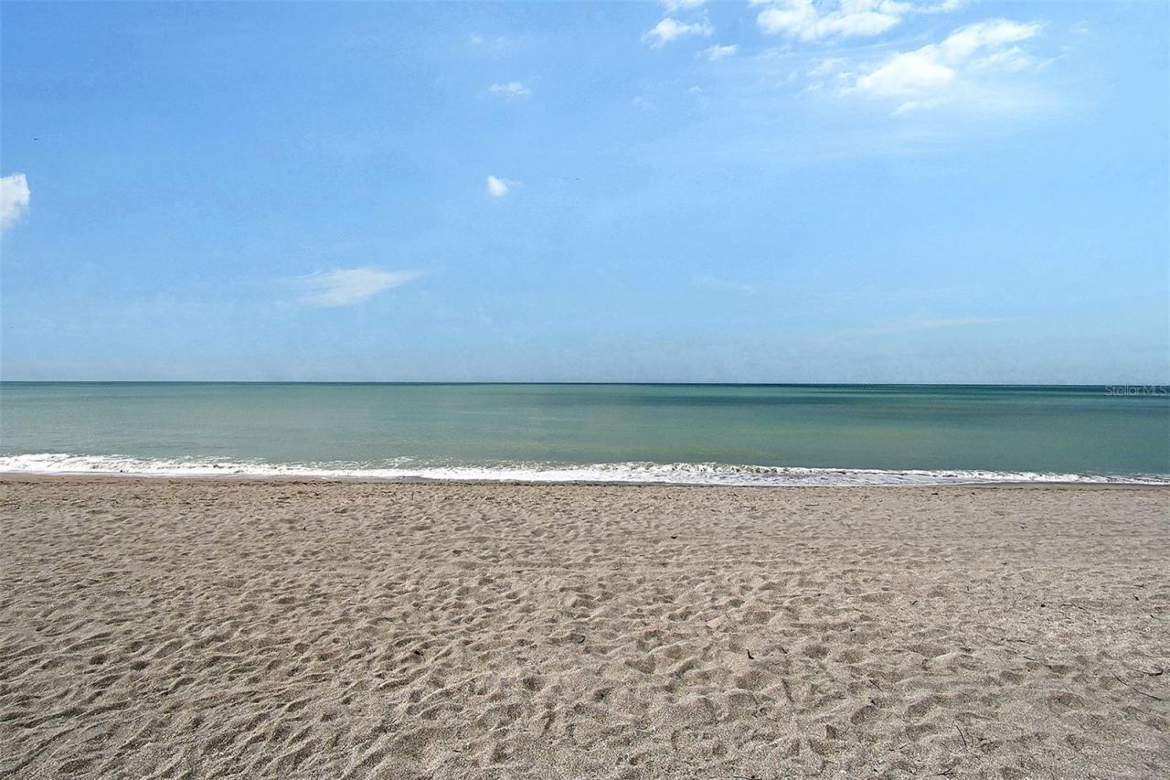 8504 Heron Lagoon Circle, Sarasota, FL 34242 Photo