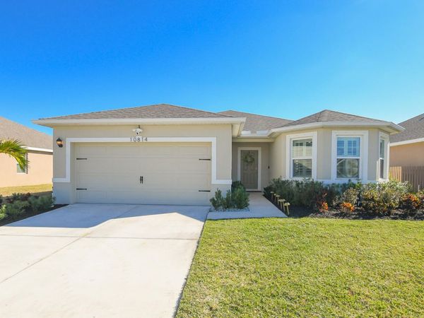 10814 SW Cremona Way, Port Saint Lucie, FL 34987