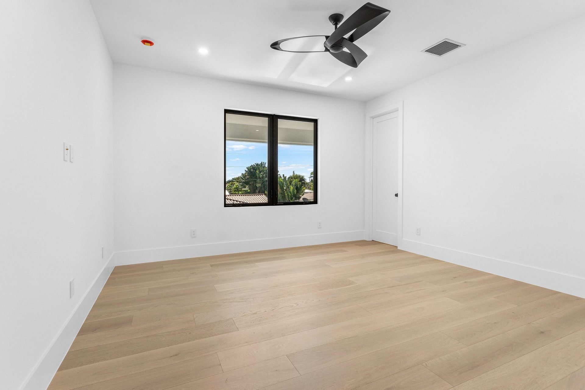 368 Churchill Road, West Palm Beach, FL 33405 Photo