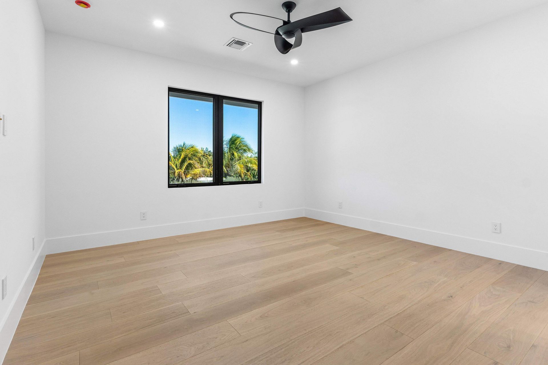 368 Churchill Road, West Palm Beach, FL 33405 Photo