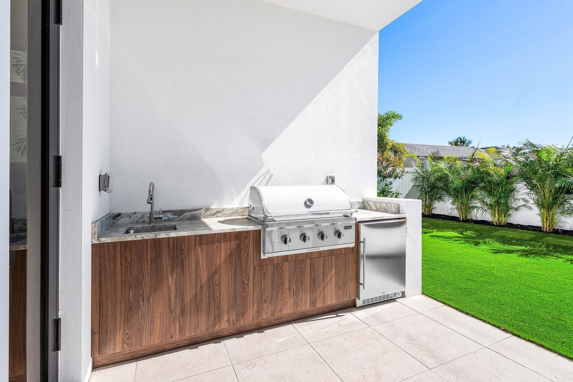 368 Churchill Road, West Palm Beach, FL 33405 Photo