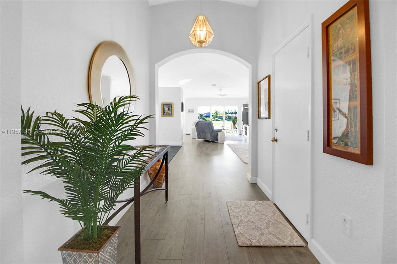 12146 SW 133rd Ter, Miami, FL 33186 Photo