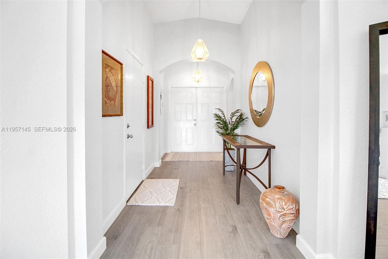 12146 SW 133rd Ter, Miami, FL 33186 Photo