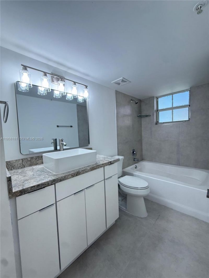 2103 Renaissance Blvd , Unit 202, Miramar, FL 33025 Photo