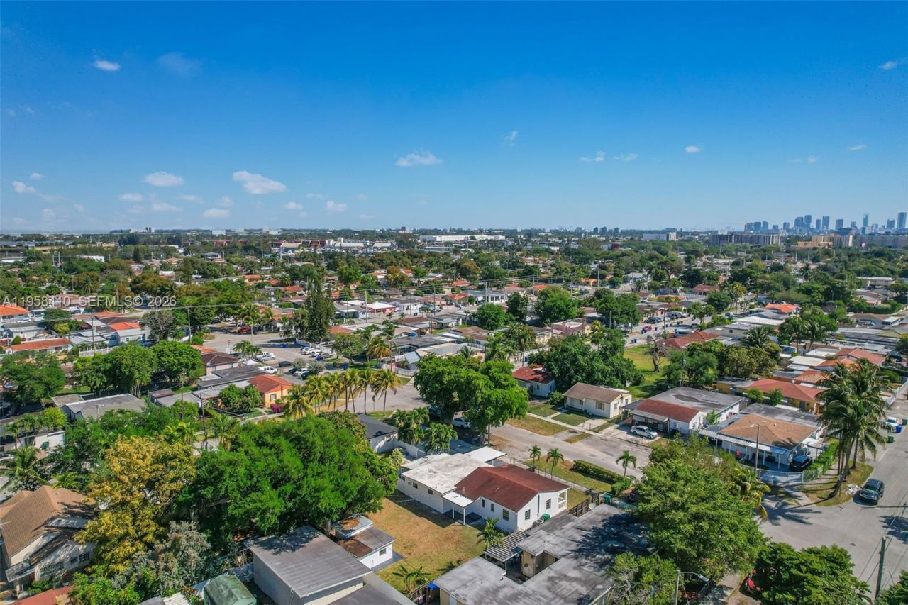 Please Call For Address, Unit 3, Miami, FL 33125 Photo