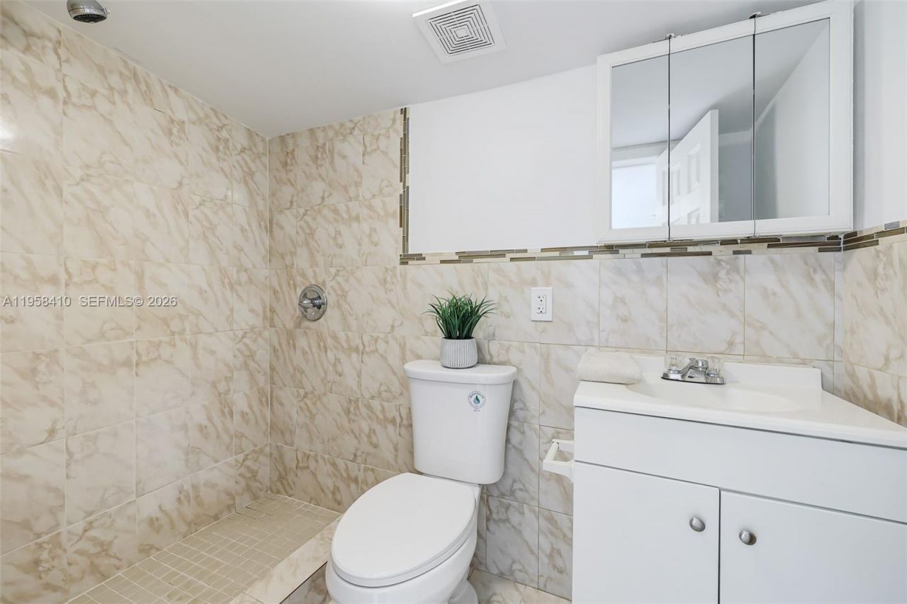 Please Call For Address, Unit 3, Miami, FL 33125 Photo