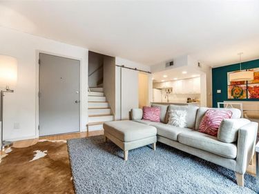 4044 Buena Vista Street, Unit 220, Dallas, TX 75204