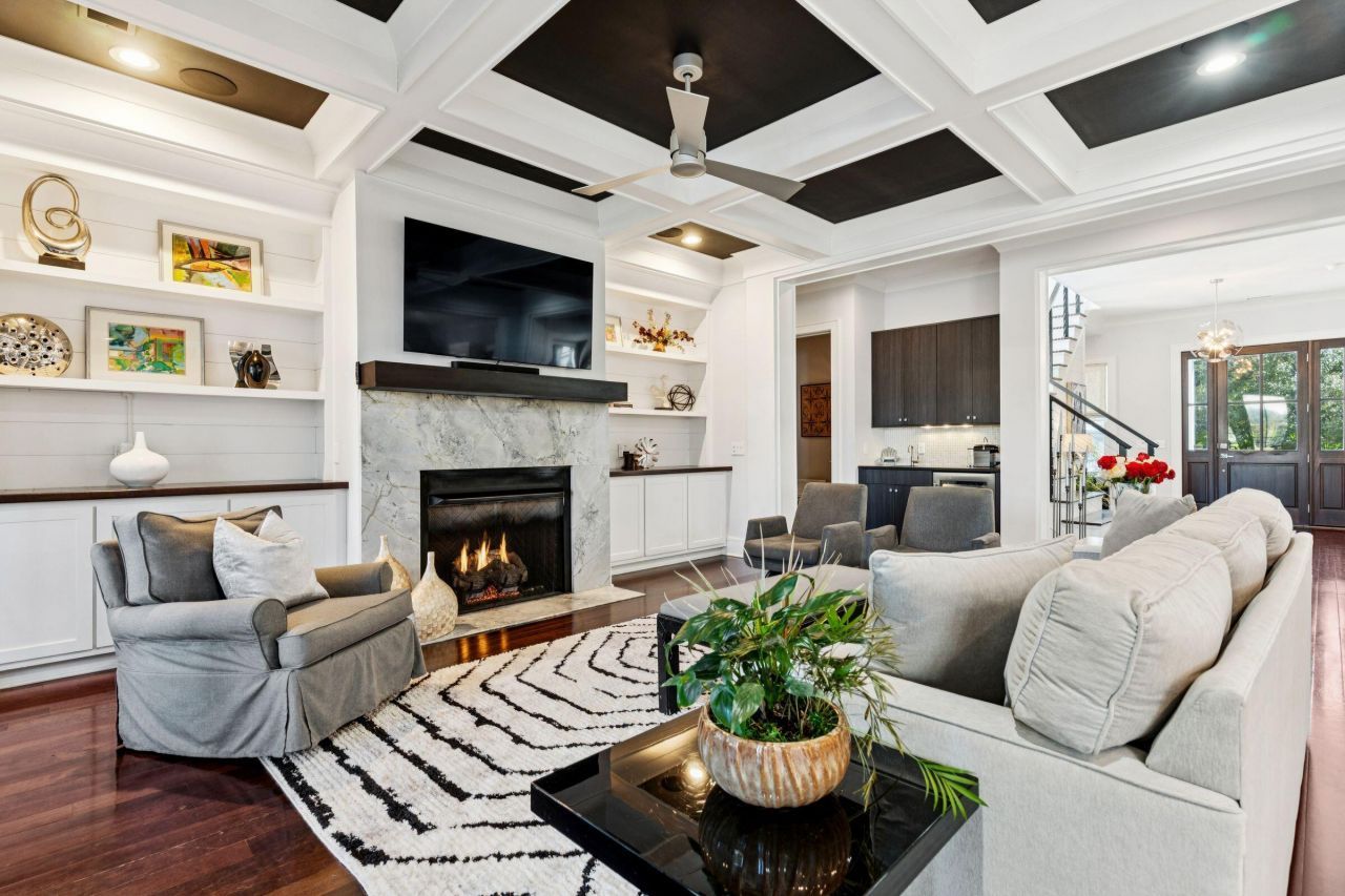 199 Ithecaw Creek Street Photo 14