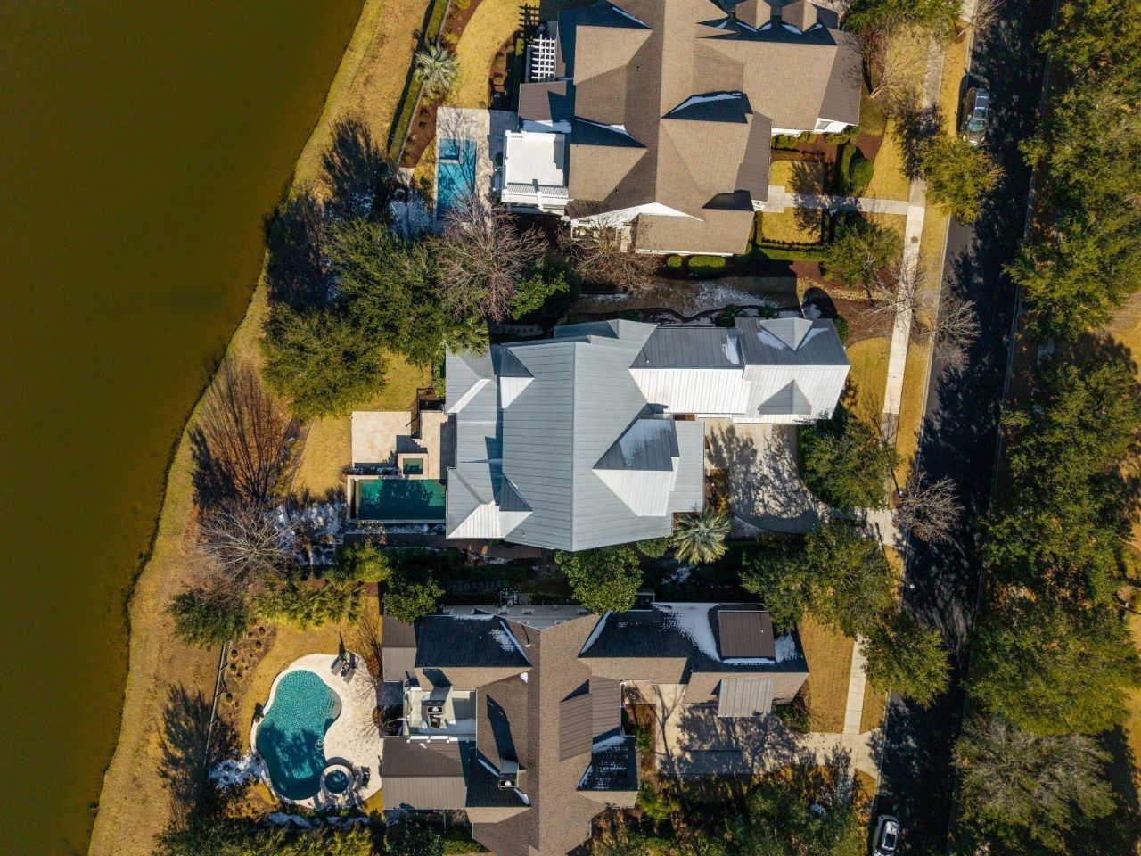 199 Ithecaw Creek Street Photo 55